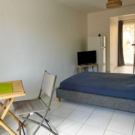 Studio - Residence Avec Piscine Sainte-Anne Εξωτερικό φωτογραφία