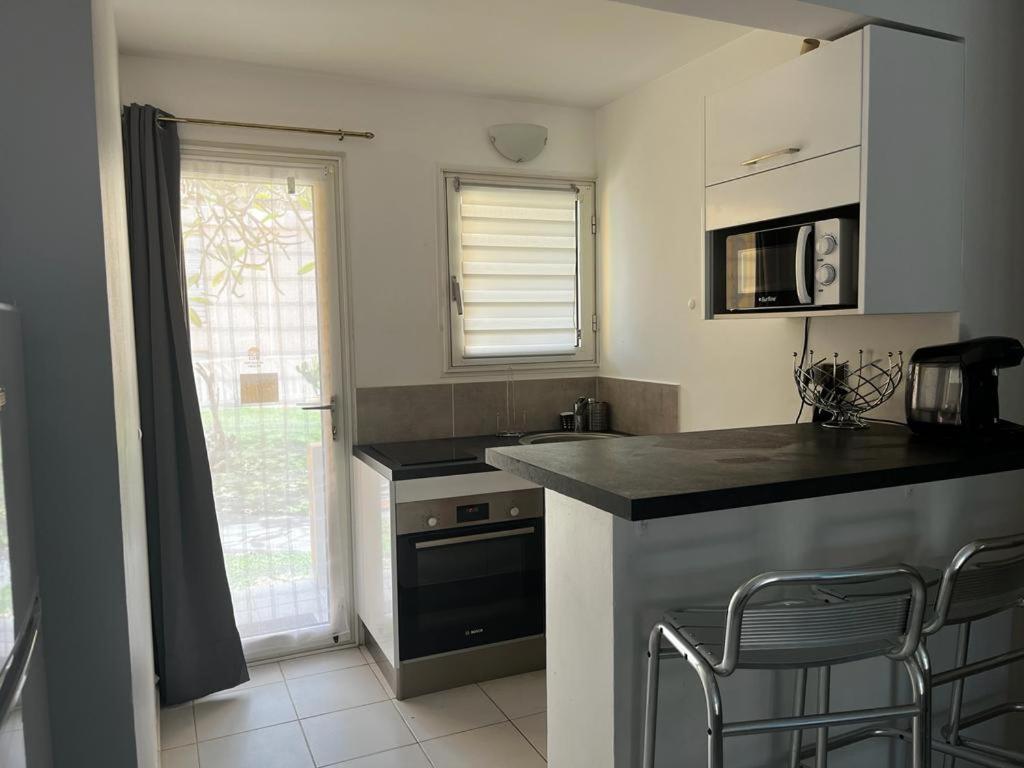 Studio - Residence Avec Piscine Sainte-Anne Εξωτερικό φωτογραφία